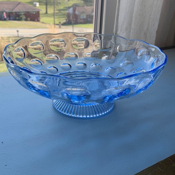 Vintage blue glass bowl - Picture 1 of 3